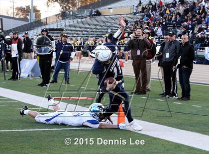 Thumbnail 1 in Central Catholic vs. San Marino (CIF State Open Division Small School Final) photogallery.