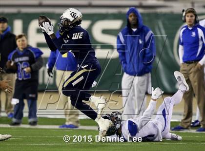 Thumbnail 2 in Central Catholic vs. San Marino (CIF State Open Division Small School Final) photogallery.