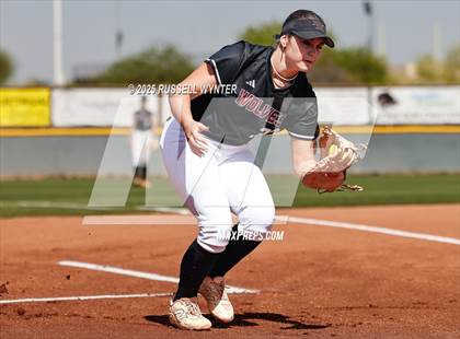 Thumbnail 2 in Desert Mountain vs. Verrado (AIA 5A Round 3 ) photogallery.