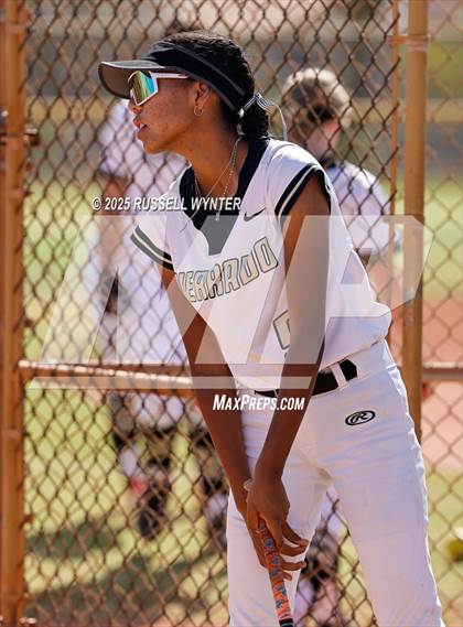 Thumbnail 2 in Desert Mountain vs. Verrado (AIA 5A Round 3 ) photogallery.