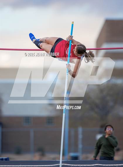 Thumbnail 3 in Spring Valley Weekday #1 (Pole Vault) photogallery.