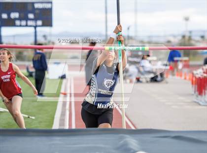 Thumbnail 2 in Spring Valley Weekday #1 (Pole Vault) photogallery.
