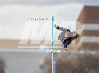 Thumbnail 1 in Spring Valley Weekday #1 (Pole Vault) photogallery.