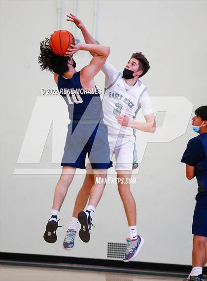 Thumbnail 3 in Franklin vs Eagle Rock photogallery.