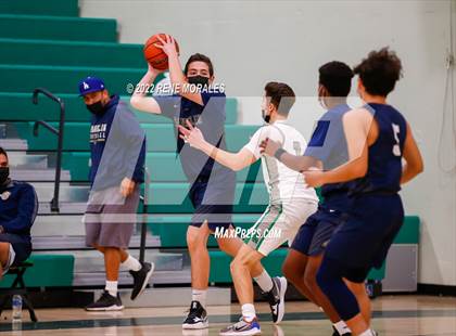Thumbnail 1 in Franklin vs Eagle Rock photogallery.