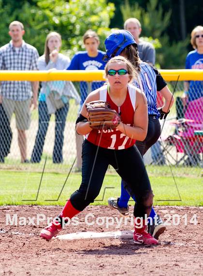 Thumbnail 3 in Deposit vs. Fort Ann (NYSPHSAA Class D Semifinal) photogallery.