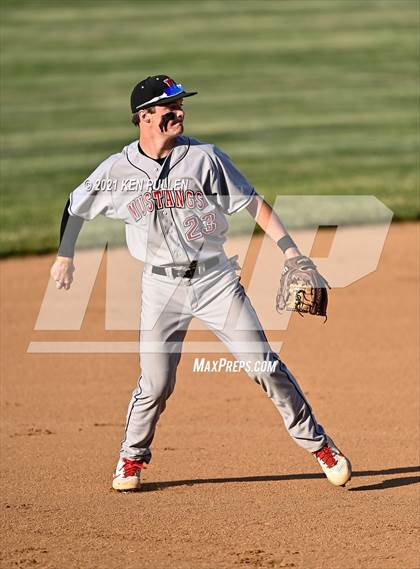Thumbnail 1 in Mason @ Warren County photogallery.