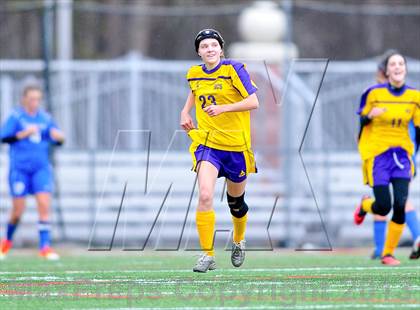 Thumbnail 1 in Haldane vs. Holland (NYSPHSAA Class C Final) photogallery.