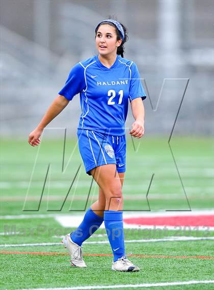 Thumbnail 1 in Haldane vs. Holland (NYSPHSAA Class C Final) photogallery.