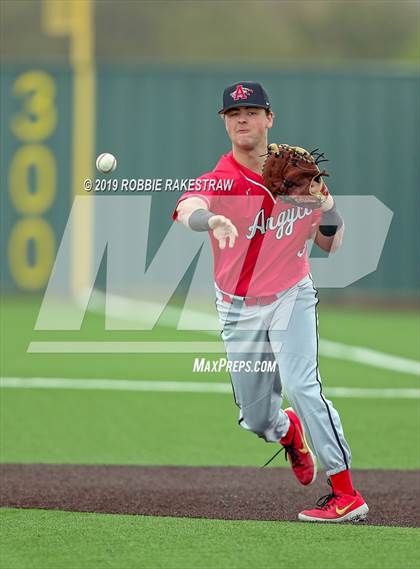 Thumbnail 3 in Crandall @ Argyle photogallery.