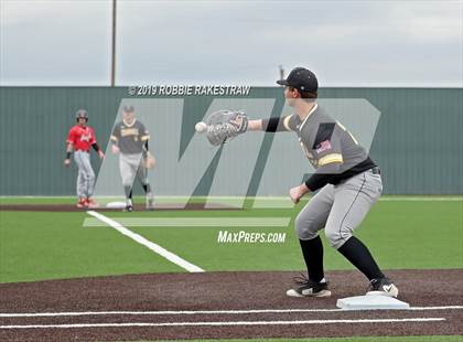 Thumbnail 2 in Crandall @ Argyle photogallery.