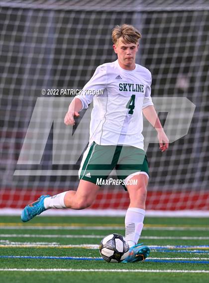 Thumbnail 1 in Skyline vs Newport - Bellevue (District 1/2 4A Playoff) photogallery.