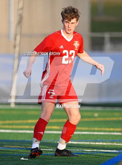Thumbnail 1 in Skyline vs Newport - Bellevue (District 1/2 4A Playoff) photogallery.