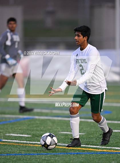 Thumbnail 1 in Skyline vs Newport - Bellevue (District 1/2 4A Playoff) photogallery.
