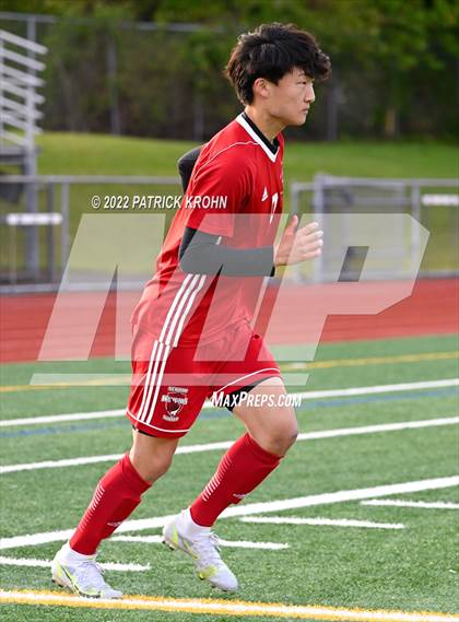 Thumbnail 1 in Skyline vs Newport - Bellevue (District 1/2 4A Playoff) photogallery.