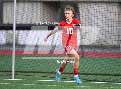 Thumbnail 2 in Skyline vs Newport - Bellevue (District 1/2 4A Playoff) photogallery.