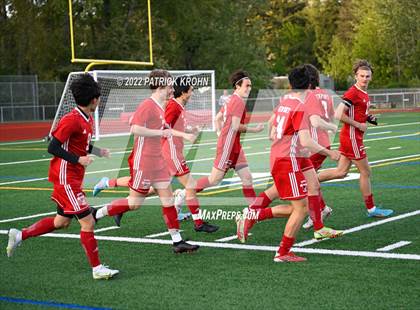 Thumbnail 2 in Skyline vs Newport - Bellevue (District 1/2 4A Playoff) photogallery.