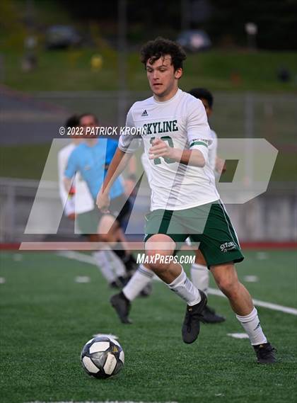 Thumbnail 1 in Skyline vs Newport - Bellevue (District 1/2 4A Playoff) photogallery.