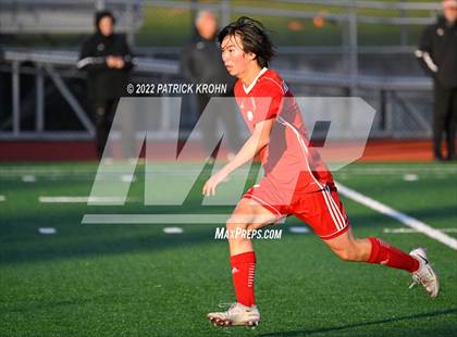 Thumbnail 2 in Skyline vs Newport - Bellevue (District 1/2 4A Playoff) photogallery.