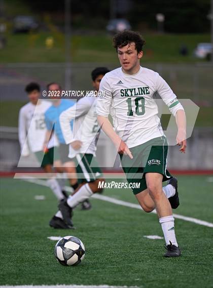 Thumbnail 3 in Skyline vs Newport - Bellevue (District 1/2 4A Playoff) photogallery.