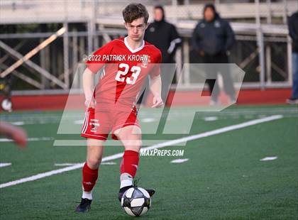 Thumbnail 3 in Skyline vs Newport - Bellevue (District 1/2 4A Playoff) photogallery.
