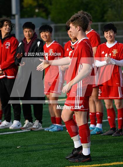 Thumbnail 2 in Skyline vs Newport - Bellevue (District 1/2 4A Playoff) photogallery.