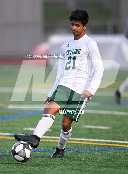 Thumbnail 2 in Skyline vs Newport - Bellevue (District 1/2 4A Playoff) photogallery.