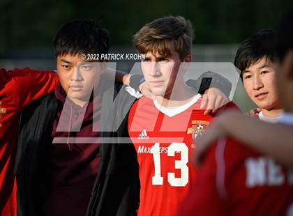 Thumbnail 2 in Skyline vs Newport - Bellevue (District 1/2 4A Playoff) photogallery.
