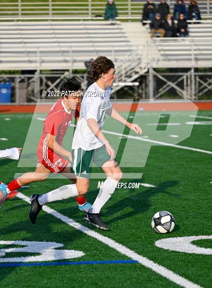 Thumbnail 3 in Skyline vs Newport - Bellevue (District 1/2 4A Playoff) photogallery.