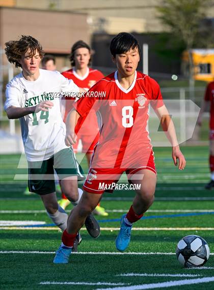 Thumbnail 3 in Skyline vs Newport - Bellevue (District 1/2 4A Playoff) photogallery.