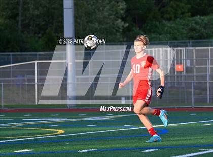 Thumbnail 1 in Skyline vs Newport - Bellevue (District 1/2 4A Playoff) photogallery.