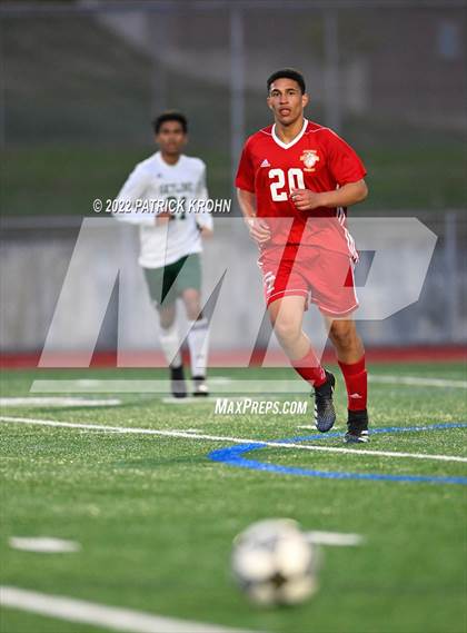 Thumbnail 2 in Skyline vs Newport - Bellevue (District 1/2 4A Playoff) photogallery.