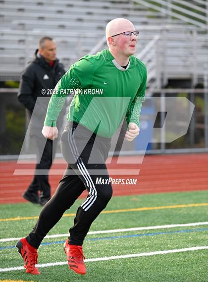 Thumbnail 2 in Skyline vs Newport - Bellevue (District 1/2 4A Playoff) photogallery.