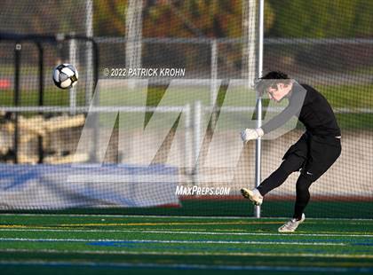 Thumbnail 1 in Skyline vs Newport - Bellevue (District 1/2 4A Playoff) photogallery.