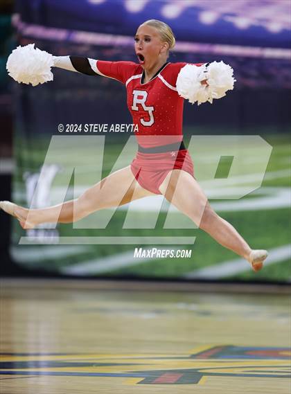 Thumbnail 1 in Regis Jesuit (CHSAA 5A State Spirit Championships) photogallery.