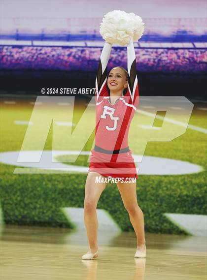 Thumbnail 2 in Regis Jesuit (CHSAA 5A State Spirit Championships) photogallery.