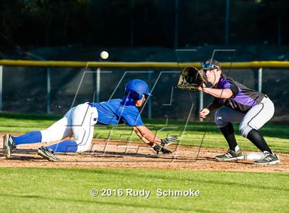 Thumbnail 3 in Santana @ Rancho Bernardo photogallery.