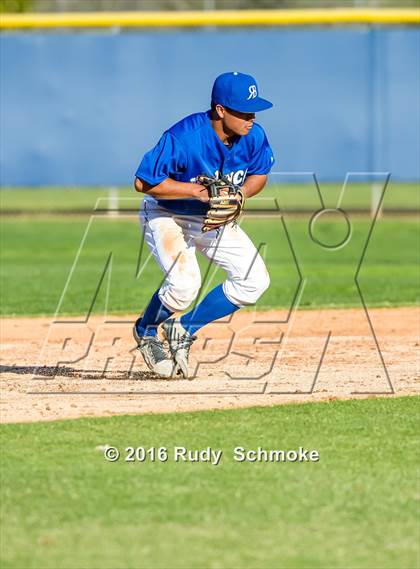 Thumbnail 1 in Santana @ Rancho Bernardo photogallery.