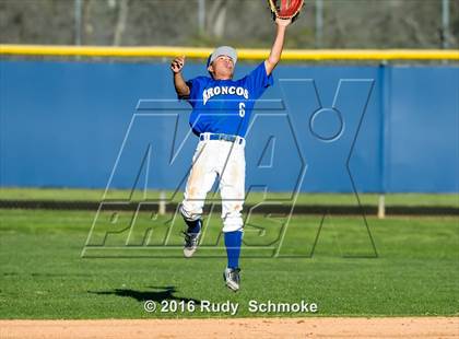 Thumbnail 2 in Santana @ Rancho Bernardo photogallery.