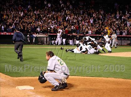 Thumbnail 1 in Edison vs. Capistrano Valley (CIF SS D1 Final) photogallery.