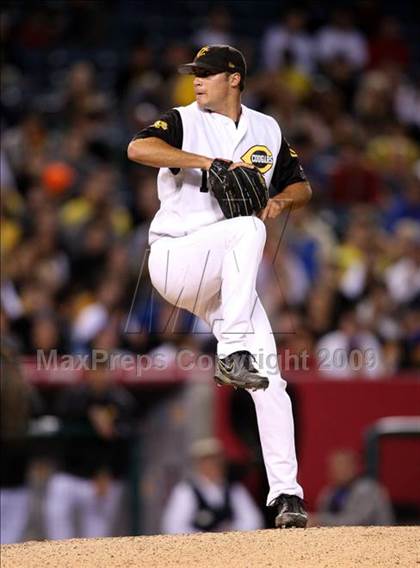 Thumbnail 1 in Edison vs. Capistrano Valley (CIF SS D1 Final) photogallery.