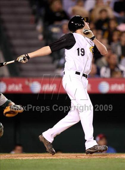 Thumbnail 1 in Edison vs. Capistrano Valley (CIF SS D1 Final) photogallery.