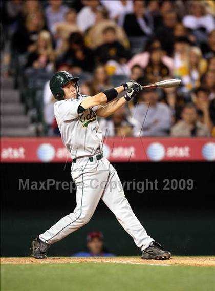 Thumbnail 1 in Edison vs. Capistrano Valley (CIF SS D1 Final) photogallery.