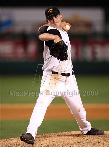 Thumbnail 2 in Edison vs. Capistrano Valley (CIF SS D1 Final) photogallery.