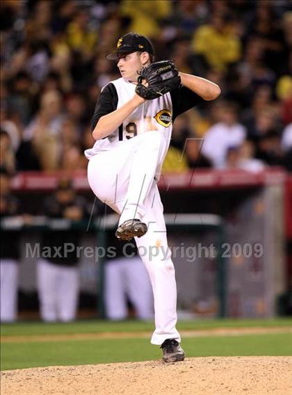 Thumbnail 1 in Edison vs. Capistrano Valley (CIF SS D1 Final) photogallery.