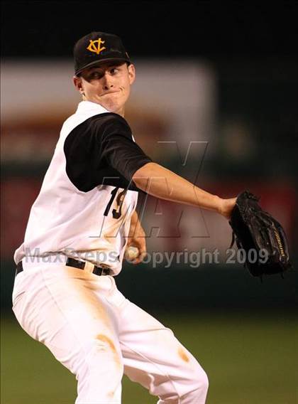Thumbnail 2 in Edison vs. Capistrano Valley (CIF SS D1 Final) photogallery.