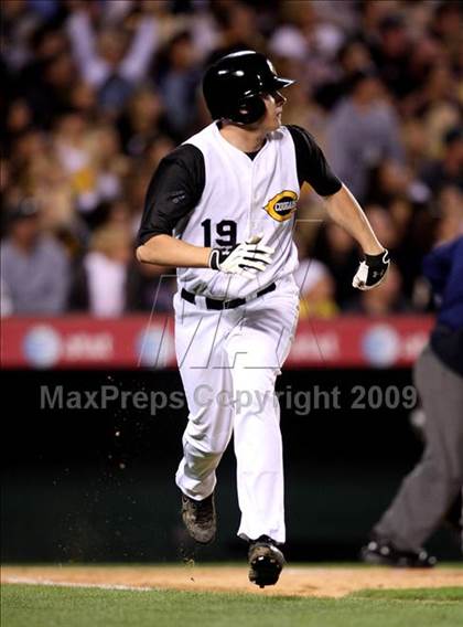 Thumbnail 2 in Edison vs. Capistrano Valley (CIF SS D1 Final) photogallery.