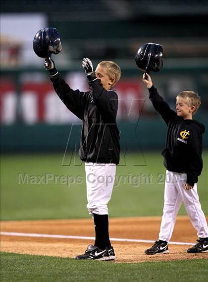 Thumbnail 2 in Edison vs. Capistrano Valley (CIF SS D1 Final) photogallery.