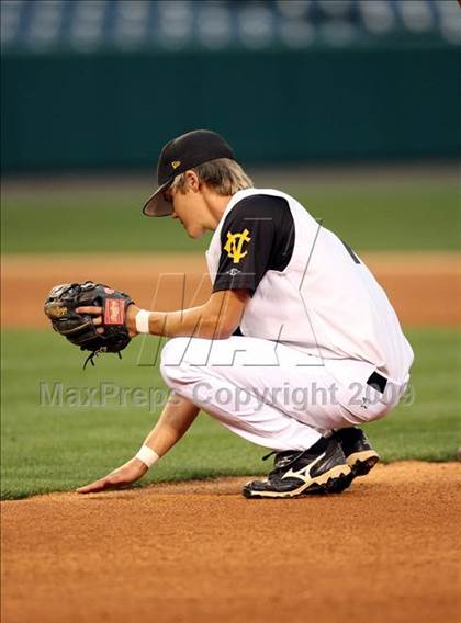 Thumbnail 3 in Edison vs. Capistrano Valley (CIF SS D1 Final) photogallery.