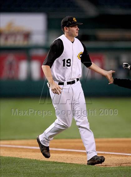 Thumbnail 2 in Edison vs. Capistrano Valley (CIF SS D1 Final) photogallery.